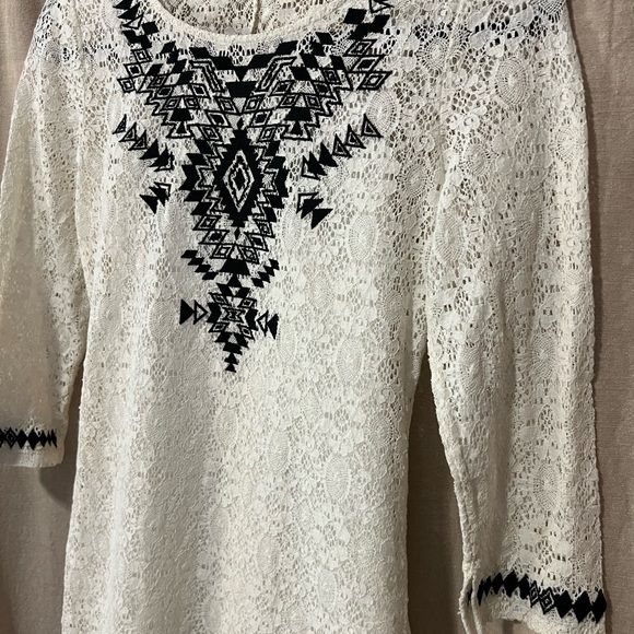 🤍 Express Western Lace Bodycon Dress - Picture 3 of 10